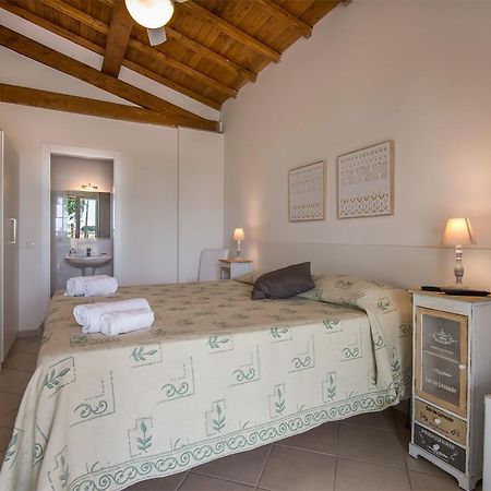 Agriturismo Pian Di Spille - Golf Villa ตาร์กวิเนีย ภายนอก รูปภาพ