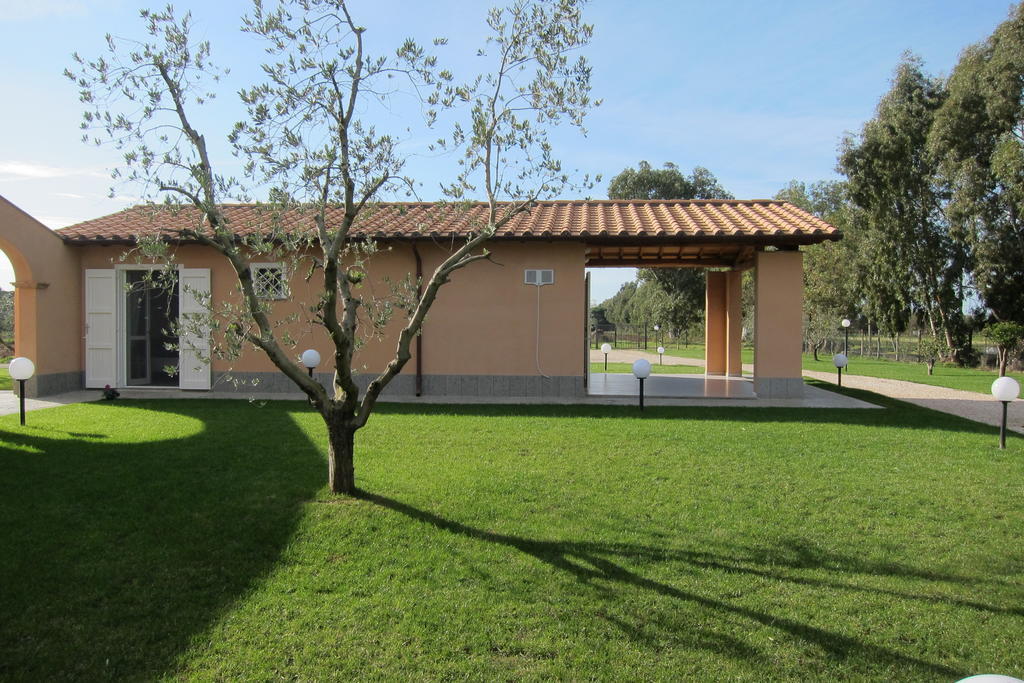 Agriturismo Pian Di Spille - Golf Villa ตาร์กวิเนีย ภายนอก รูปภาพ