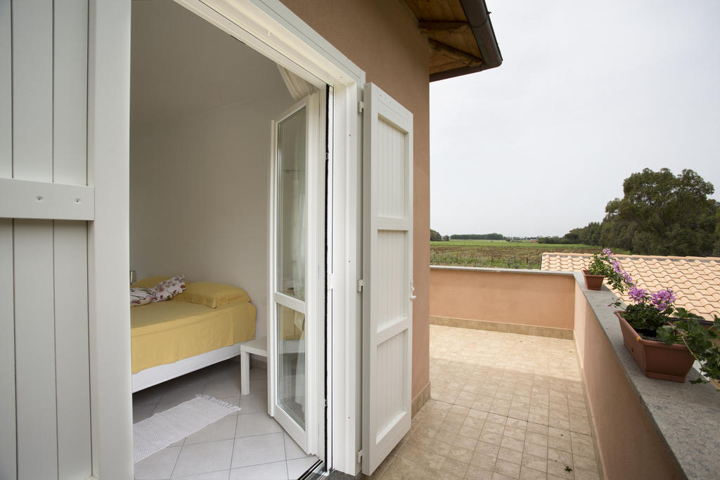 Agriturismo Pian Di Spille - Golf Villa ตาร์กวิเนีย ภายนอก รูปภาพ