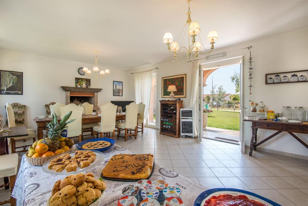 Agriturismo Pian Di Spille - Golf Villa ตาร์กวิเนีย ภายนอก รูปภาพ