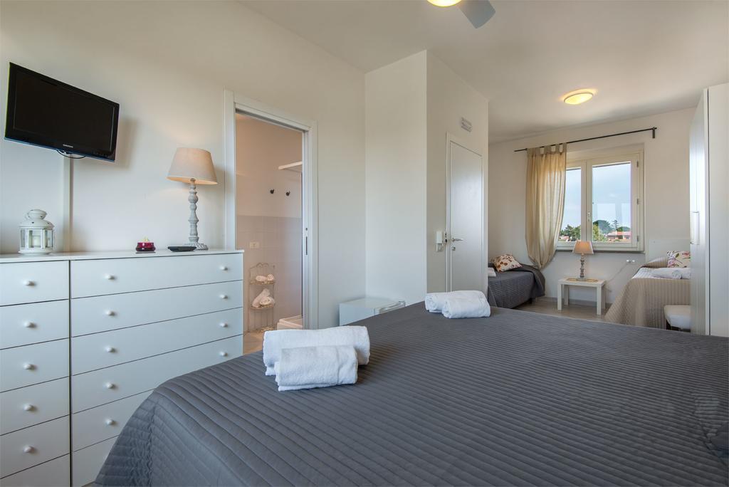 Agriturismo Pian Di Spille - Golf Villa ตาร์กวิเนีย ภายนอก รูปภาพ