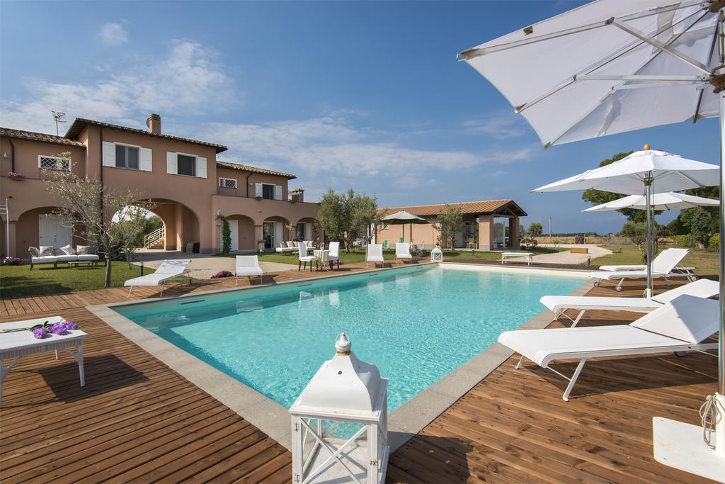 Agriturismo Pian Di Spille - Golf Villa ตาร์กวิเนีย ภายนอก รูปภาพ
